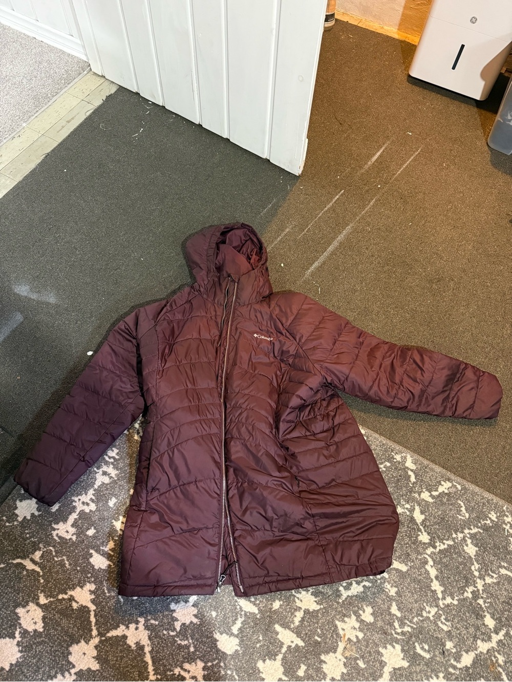 Columbia Women's Hooded Puffer Jacket in Plum